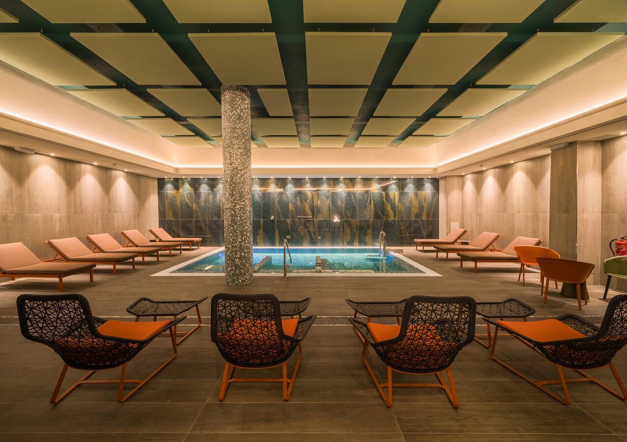 Hotel Catalonia Donosti San Sebastián Esterno foto